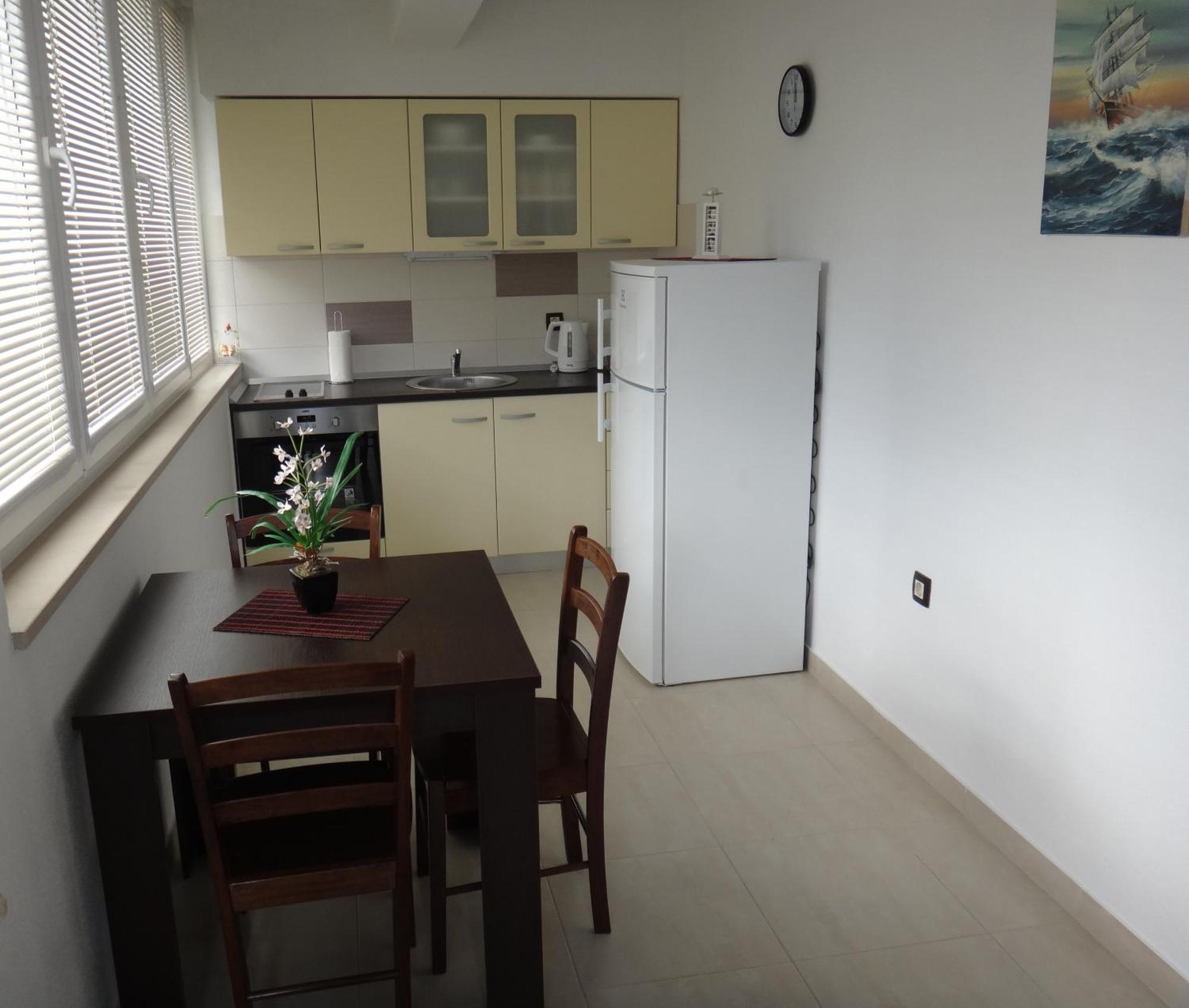 Selina Apartma